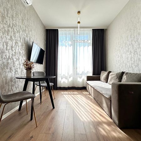 Kador Home Hotel Downtown Kiew Zimmer foto